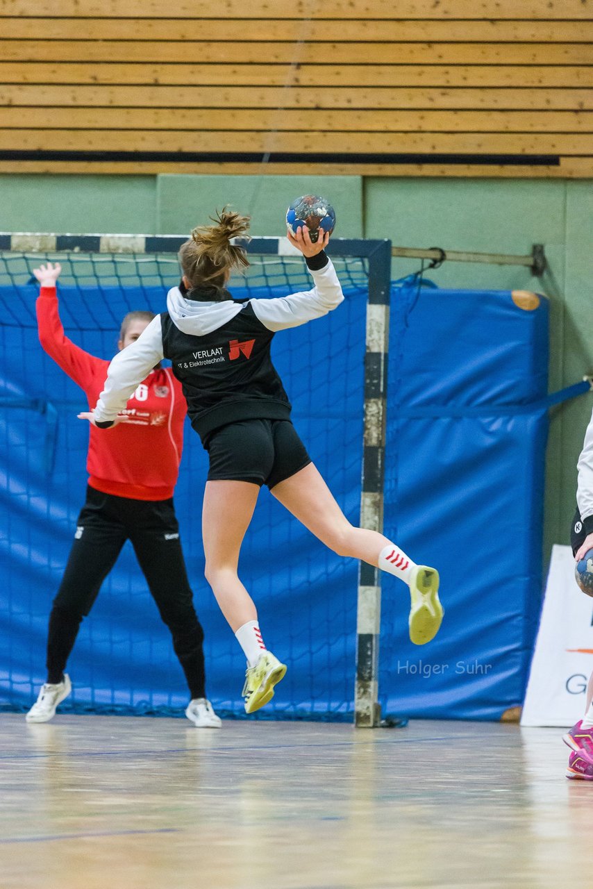 Bild 174 - B-Juniorinnen SV-Henstedt Ulzburg - HSG Fockbek/Nuebbel : Ergebnis: 32:25